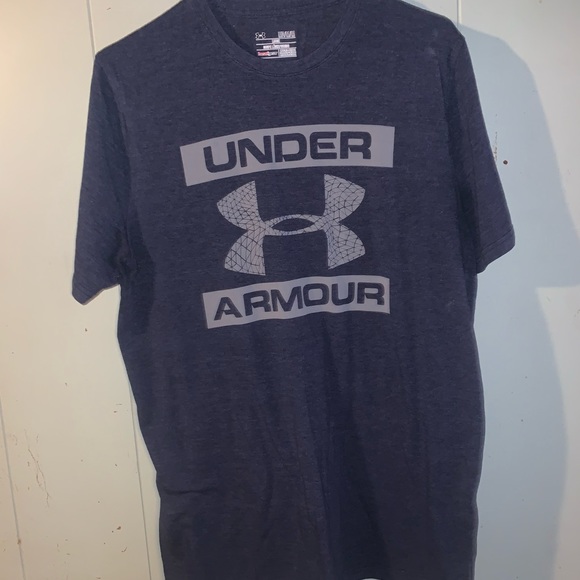 ⚡️SALE⚡️ 3/$20 T-Shirts - Picture 3 of 4